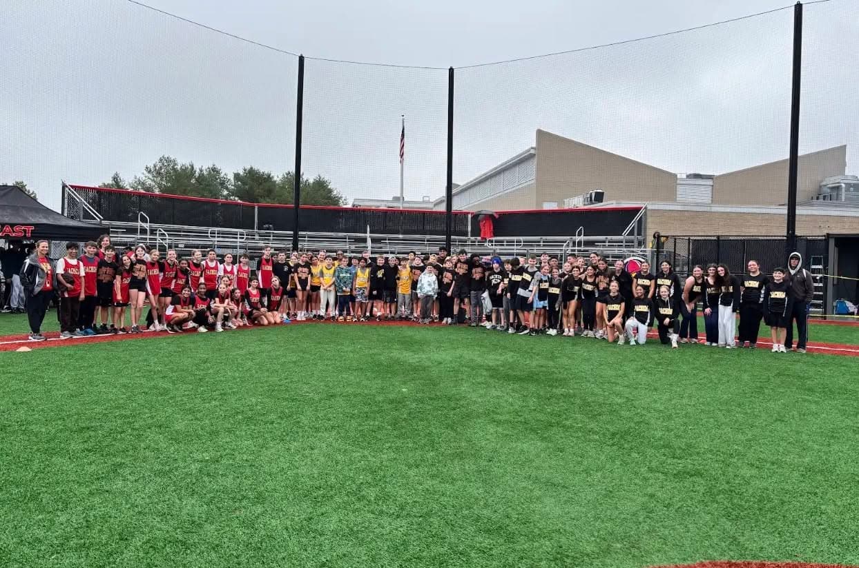 Sachem Runners Keep 43-Year Tradition Alive